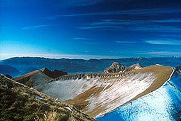 AUTORE: 360° Multivisioni AUTORE: 360° Multivisioni